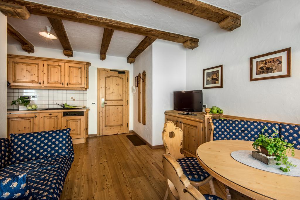 Residence Vila Colfosco Bagian luar foto