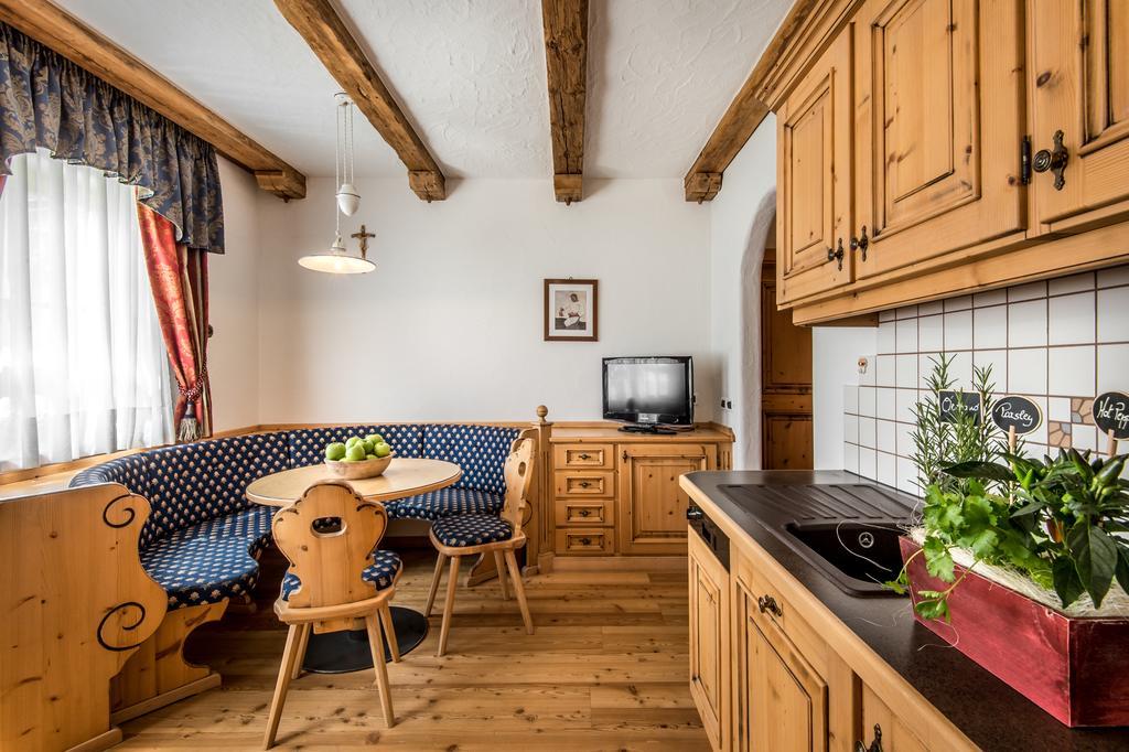 Residence Vila Colfosco Bagian luar foto